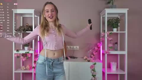 Snapshot of alyshaperkowski chatting on September 26, 6:34 pm Vanessa online show from September 26, 6:34 pm