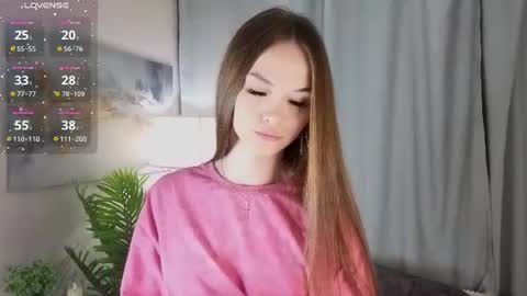 Mona online show from July 24, 4:27 pm