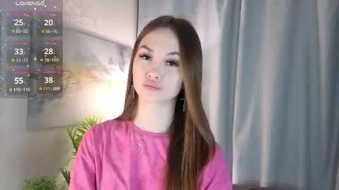 Mona online show from July 29, 4:16 pm