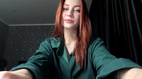 Snapshot of alysiacurles chatting on May 6, 2:44 pm Sofi online show from May 6, 2:44 pm