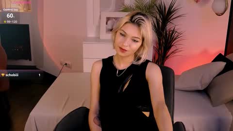 Alysia online show from October 20, 3:01 pm