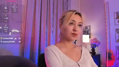 Alysia online show from July 6, 2:36 pm