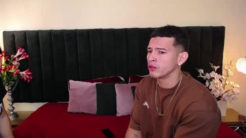 ALYSON Y ETHAN online show from January 12, 1:16 pm