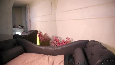 alyssa_joness online show from May 29, 3:59 am