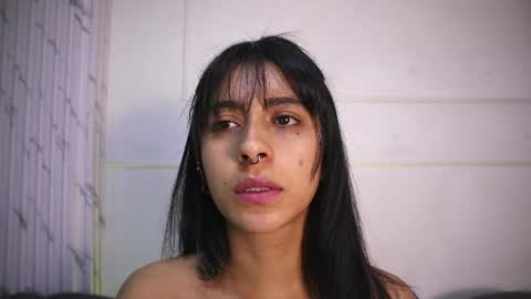 alyssa_joness online show from July 2, 4:29 am