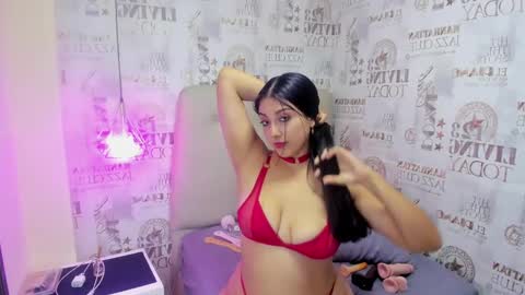  ALYSSA   online show from December 3, 10:29 pm
