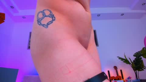 alyssa_smitt online show from February 19, 10:45 am