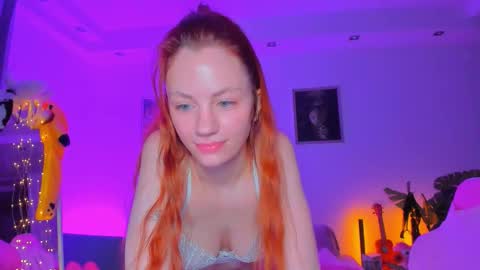 alyssa_smitt online show from October 13, 6:41 pm