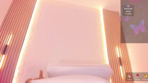 Snapshot of alyssa_vargas chatting on December 3, 6:54 am alyssa online show from December 3, 6:54 am