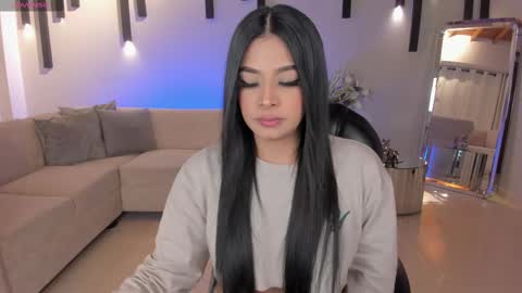 Snapshot of alyssadean_ chatting on February 27, 11:52 am Aly online show from February 27, 11:52 am