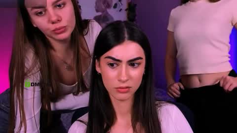 alyssamoan online show from November 27, 2:19 pm