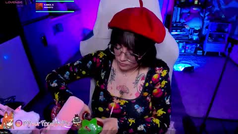 Snapshot of alyssaromanova chatting on October 27, 2:37 am . Monday to Saturday at 10pm and 6am Colombia time online show from October 27, 2:37 am