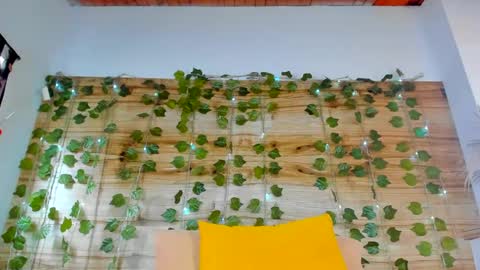 alyssia online show from March 1, 6:54 pm