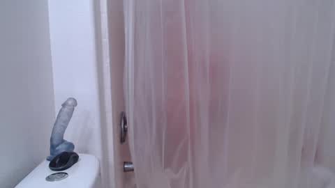 Alyssiaamorexo online show from December 3, 5:45 pm