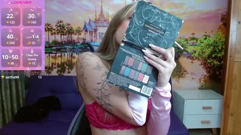 Alyy online show from January 10, 2:23 pm
