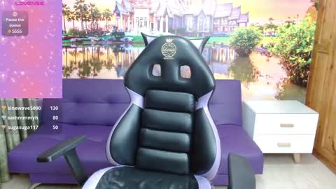 Alyy online show from January 13, 5:23 pm