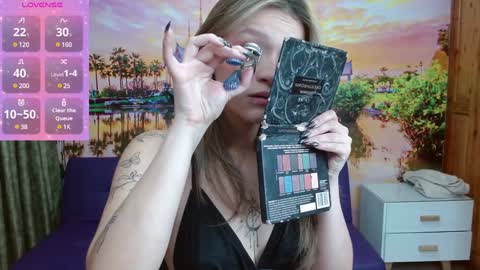 Alyy online show from February 3, 2:34 pm