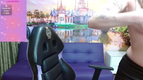 Alyy online show from February 28, 2:20 pm