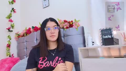 Isabella online show from May 22, 6:02 pm
