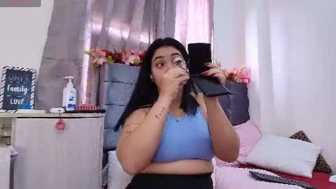 Isabella online show from July 26, 7:43 pm