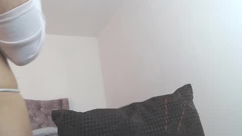 valentia online show from March 7, 9:59 pm