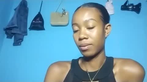 Snapshot of amah17 chatting on January 8, 7:24 pm Amah online show from January 8, 7:24 pm