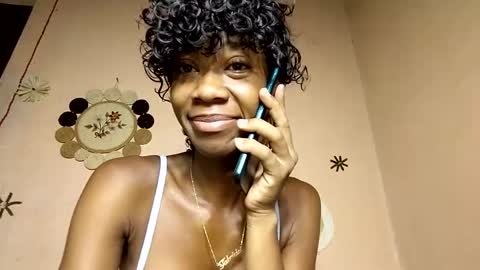 Snapshot of amah17 chatting on February 8, 4:57 am Amah online show from February 8, 4:57 am