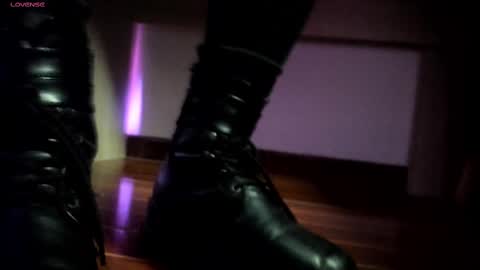 anny online show from September 28, 2:39 am