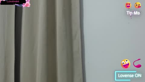 Snapshot of amaia_char chatting on March 7, 11:02 pm amaia_char online show from March 7, 11:02 pm