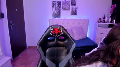 B I A N C A online show from January 5, 3:43 am