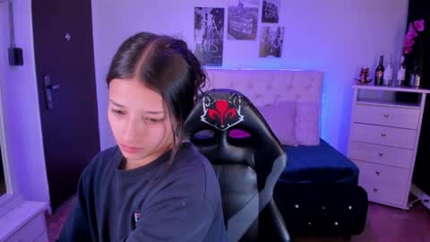 B I A N C A online show from January 7, 3:24 am