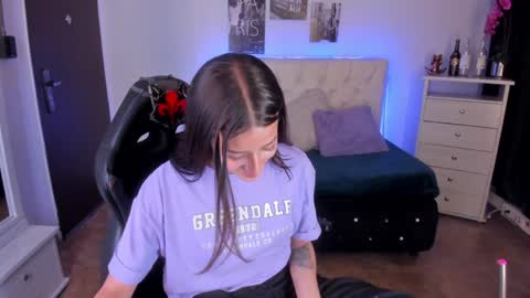 B I A N C A online show from January 15, 2:49 am