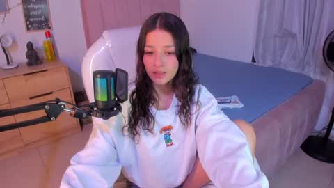 B I A N C A online show from February 7, 4:06 am