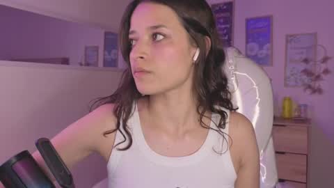 B I A N C A online show from October 3, 4:09 am