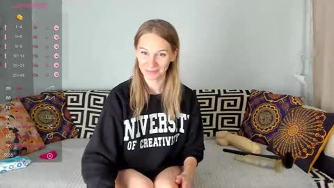 Snapshot of amalia_mio chatting on November 16, 7:58 am Amalia online show from November 16, 7:58 am