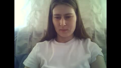 Snapshot of amam656483 chatting on March 17, 6:50 am Dog mama online show from March 17, 6:50 am