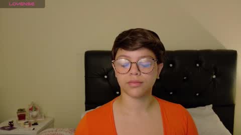         online show from March 10, 12:37 pm