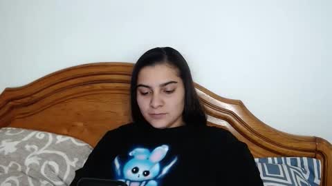 Snapshot of amanda5star chatting on April 4, 10:51 pm The queen of the biceps online show from April 4, 10:51 pm