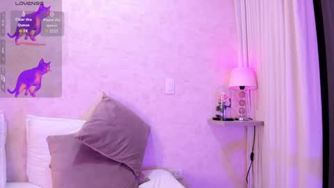 Snapshot of amanda_26 chatting on February 5, 7:29 am Luisa online show from February 5, 7:29 am