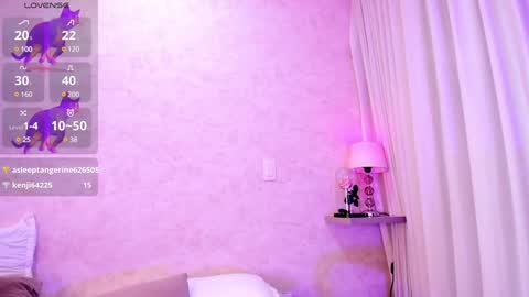 Snapshot of amanda_26 chatting on February 6, 11:54 am Luisa online show from February 6, 11:54 am