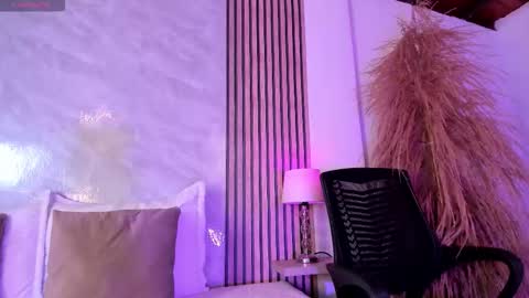 Luisa online show from October 31, 12:55 am