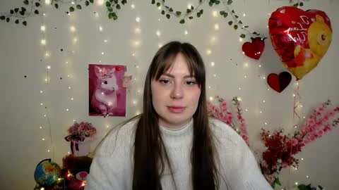 Snapshot of amanda_bright_ chatting on February 18, 8:10 am amanda_bright_ online show from February 18, 8:10 am