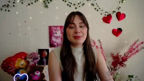 Snapshot of amanda_bright_ chatting on March 1, 9:44 am amanda_bright_ online show from March 1, 9:44 am