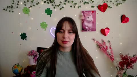 Snapshot of amanda_bright_ chatting on March 17, 11:24 am amanda_bright_ online show from March 17, 11:24 am