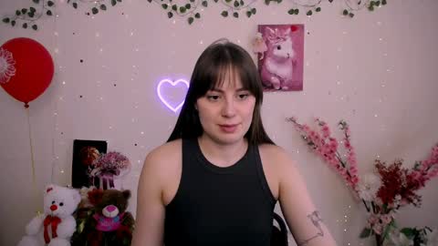 Snapshot of amanda_bright_ chatting on April 1, 10:27 am amanda_bright_ online show from April 1, 10:27 am