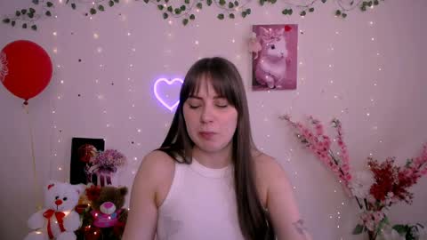 Snapshot of amanda_bright_ chatting on April 8, 10:37 am amanda_bright_ online show from April 8, 10:37 am