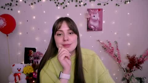 Snapshot of amanda_bright_ chatting on April 10, 8:30 am amanda_bright_ online show from April 10, 8:30 am
