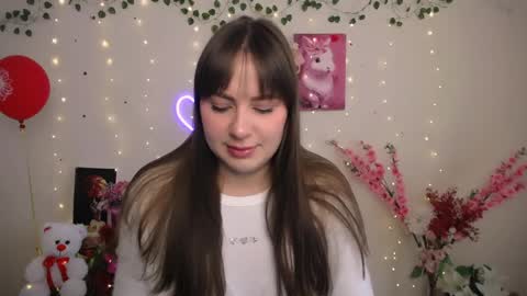 Snapshot of amanda_bright_ chatting on April 25, 8:50 am amanda_bright_ online show from April 25, 8:50 am