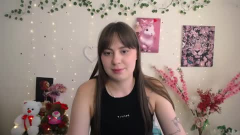 Snapshot of amanda_bright_ chatting on May 25, 10:54 am amanda_bright_ online show from May 25, 10:54 am