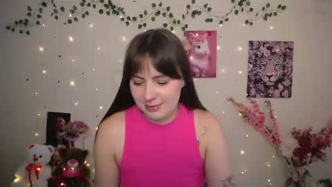 Snapshot of amanda_bright_ chatting on June 13, 8:56 am amanda_bright_ online show from June 13, 8:56 am